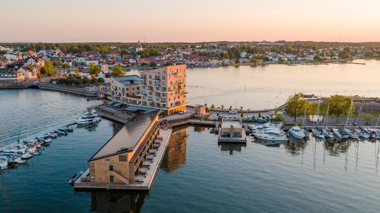 Slottsholmen Hotell Och Restaurang 바스터벡 외부 사진