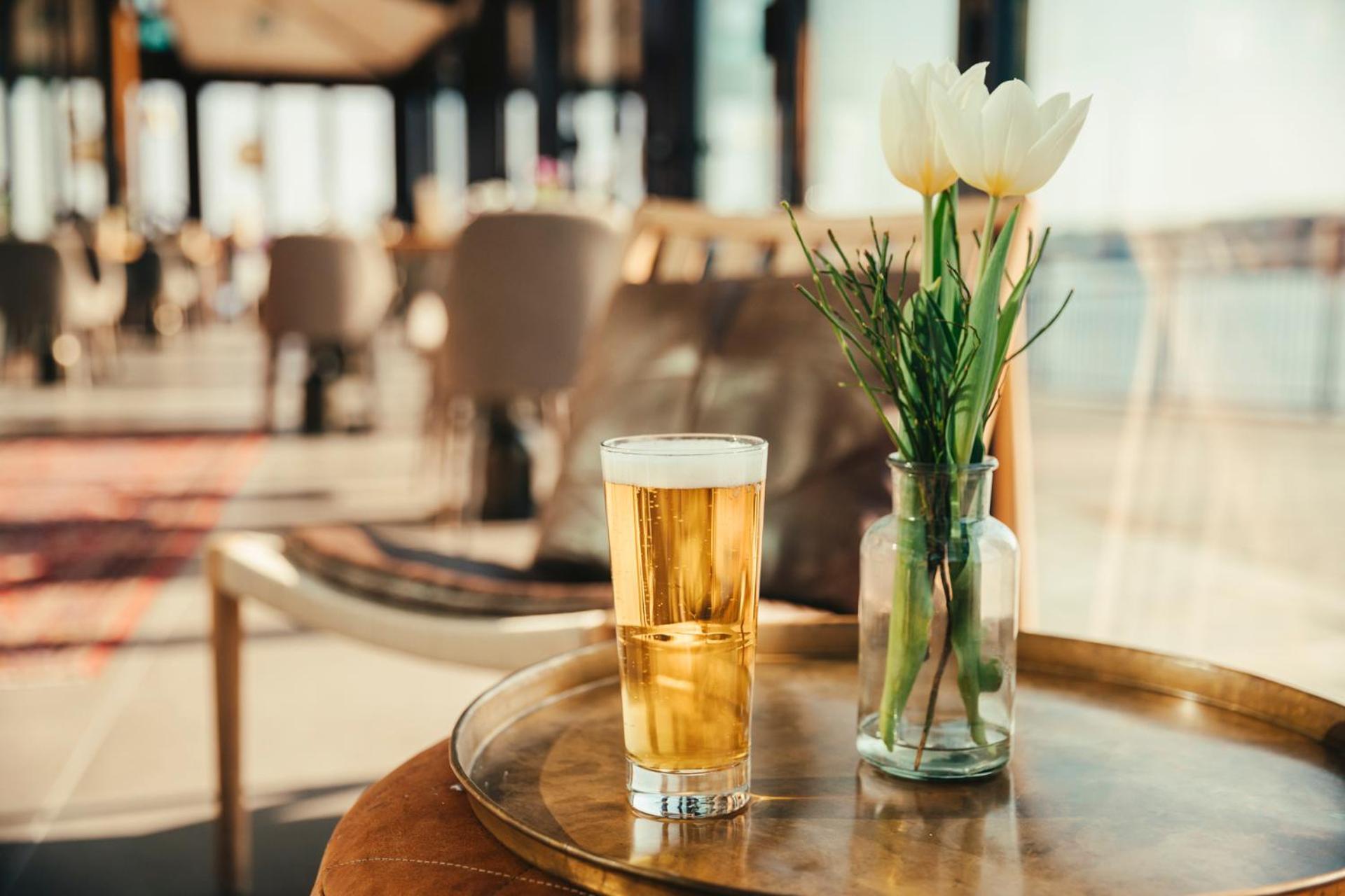 Slottsholmen Hotell Och Restaurang 바스터벡 외부 사진