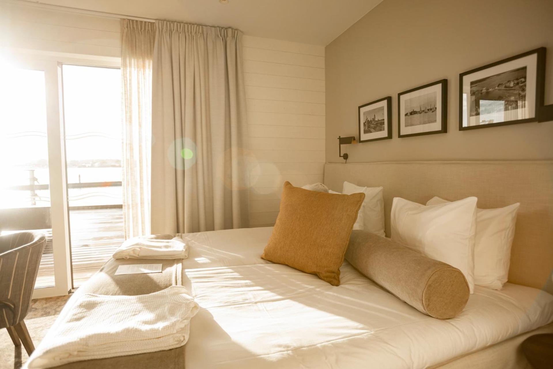 Slottsholmen Hotell Och Restaurang 바스터벡 외부 사진
